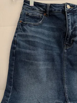 American Eagle Stretch Ladies Jean Skirt  thumbnail 3