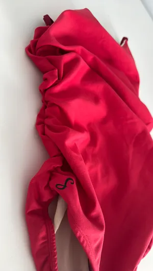 Soel Dancewear red leotard. Fully lined. Ruched sides. Size small thumbnail 5