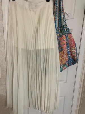 Skirt White Size M thumbnail 2