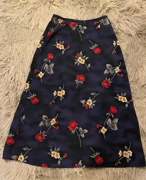 Jaclyn Smith Maxi Skirt thumbnail 1