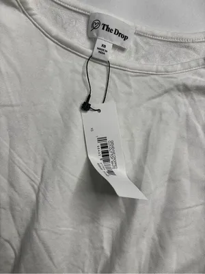 White Short Sleeve Cutout Crop Top Size XS thumbnail 3