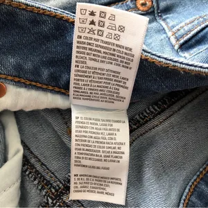 American Eagle Jean Shorts with Frayed Hem Size 2 thumbnail 6