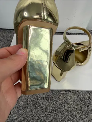 Marc Fisher Size 7M Gold Metallic Pointed Toe Ankle Strap Block Heels NWOT thumbnail 7