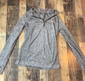 Nike Dri-Fit Women’s Long Sleeve Half-Zip Top thumbnail 2