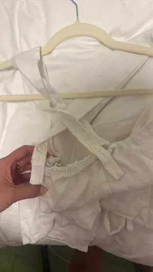 Reformation White linen tie top thumbnail 3