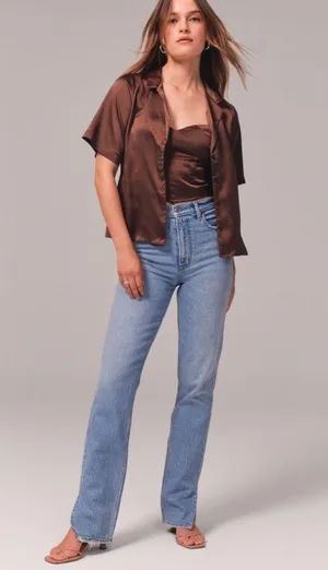 Abercrombie & Fitch Ultra High Rise Jeans thumbnail 1