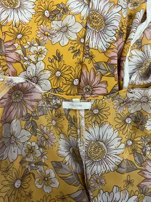 Yellow Shawl thumbnail 3