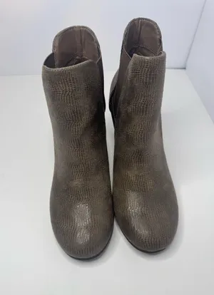 A2 by Aerosoles Brown Ankle Booties Size 8 thumbnail 1