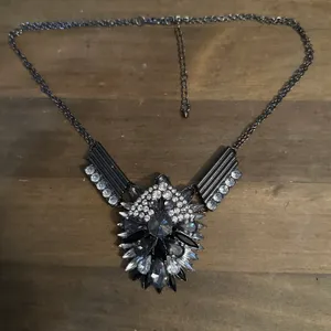 Gunmetal Silver Rhinestone Statement Necklace thumbnail 5