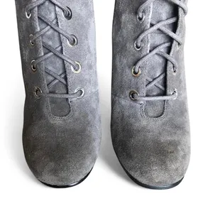 Vince Camuto Women’s 8M Gray Suede Teisha Lace Up Heeled Ankle Boots. thumbnail 5