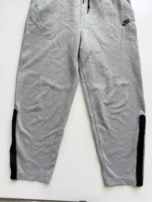 Nike Tech Gray Fleece Sweats Size Medium thumbnail 5