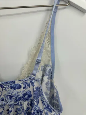 Laura Ashley Blue Floral Lace V Neck Camisole Top Size Large Fairy thumbnail 4
