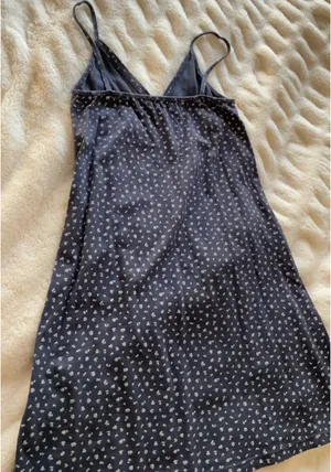 Brandy Melville blue floral dress thumbnail 2