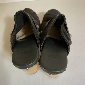 UGG Black Tweed Wooden Clog Mules Heels Women’s Size 9 thumbnail 7