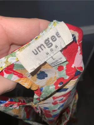 Umgee Floral Puff Sleeve Peplum Top in Red, Yellow, Green & Blue Large thumbnail 8