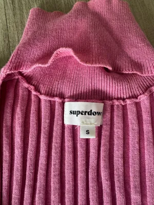 superdown Top thumbnail 2