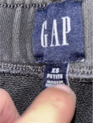 Gap Heavyweight French Terry Barrel Sweatpants in a black moss green wash thumbnail 3