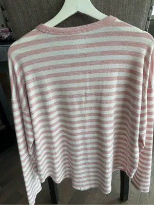 Women’s Time and Tru Pink and White Striped Long Sleeve Top thumbnail 4