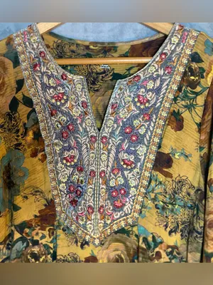 Soft Surroundings XL Floral Embroidered V-Neck‎ Tunic Top Hippie Boho thumbnail 2