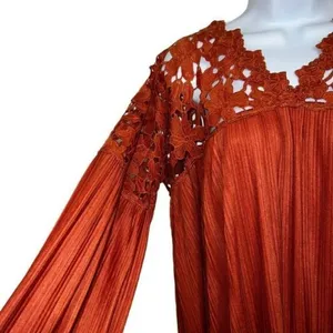 EXPRESS Dark Pumpkin Lace Embroidered Trim Belled‎ Sleeve Blouse M thumbnail 5