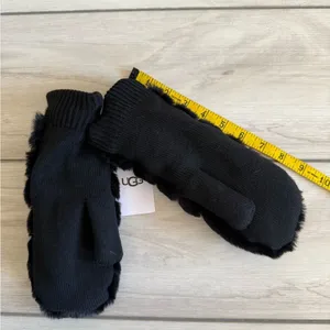 UGG Faux Fur Mittens Black L/XL NWT thumbnail 3