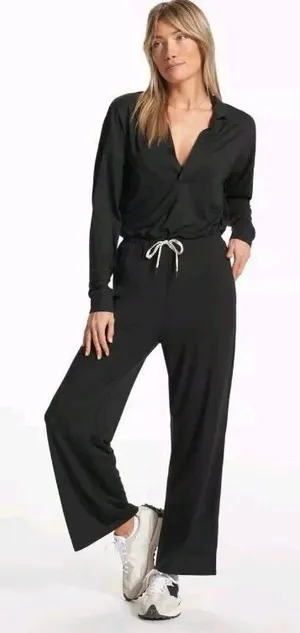 Vuori Lux Intentions Wide Leg Jumpsuit Size small thumbnail 1