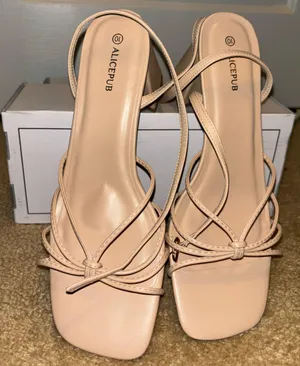 Amazon Nude heels thumbnail 1