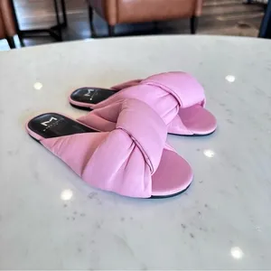 Marc Fisher Olgalia Women's Bubblegum Pink Puffy Slide Sandal‎ Size 5.5 thumbnail 2