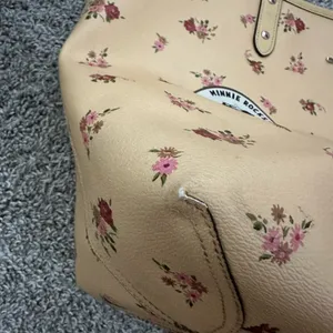 Coach x Disney Floral Tote Bag (NO WRISTLET) thumbnail 13