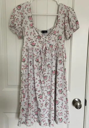 EUC | Derek‎ Heart women’s maternity floral dress — medium thumbnail 1