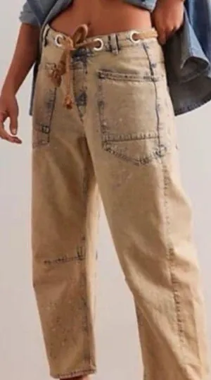 We The Free Moxie Pull On Barrel Jeans. Size 27” thumbnail 1