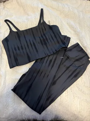 Nike Athletic Set  thumbnail 1