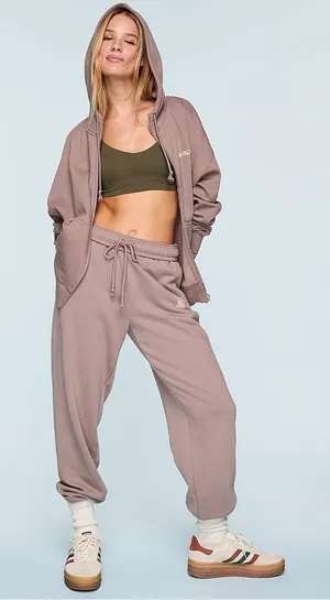 PINK Victoria's Secret thumbnail 1