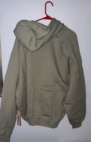 Fear of God Essentials Sweatshirt thumbnail 4