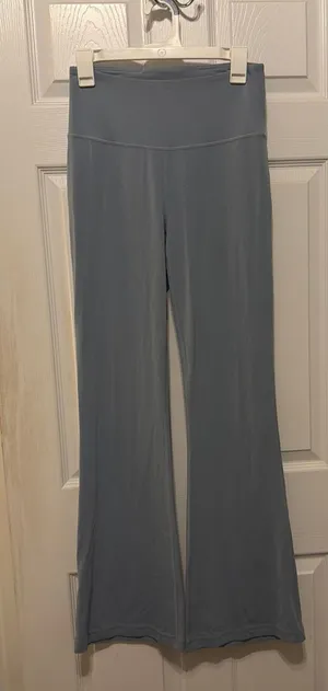 Lululemon Flare Groove thumbnail 1