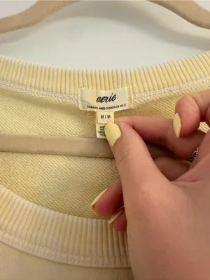 Aerie Seams Right Short Sleeve Sweatshirt Size: medium thumbnail 2