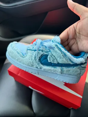 Nike Dunk Low thumbnail 2