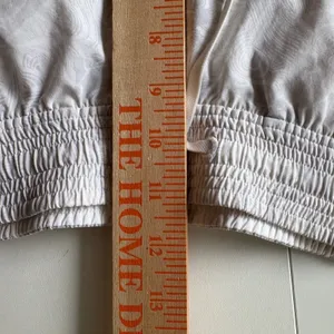 Lululemon‎ Womens White Gray Swift Speed Running Shorts Drawstring Size 8 thumbnail 4