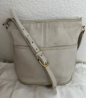 Vintage COACH Maggie Leather Bucket Bag in Rare Bone Ivory Crossbody 0137-039 thumbnail 1