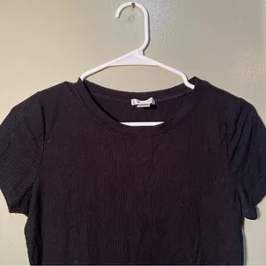 Bozzolo Women's Size Large Ribbed Crop Top T-Shirt Black Crewneck Short Sleeve thumbnail 5