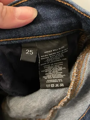 Skinny Jeans thumbnail 3