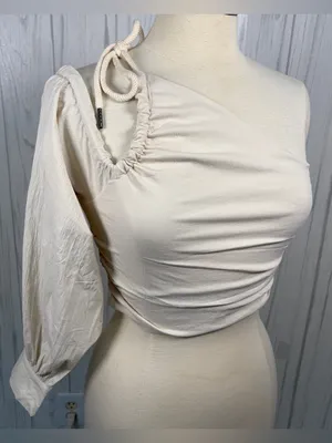 NWT WNTRMSE‎ Pippa One-Shoulder Long-Sleeve Crop Top in Vanilla, Size 6 thumbnail 1