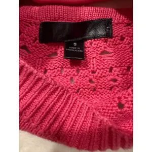 Hot Pink Crochet Knit Halter Top Womens Small‎ Boho Pointelle Crop Tank Tie Back thumbnail 4
