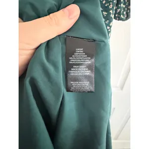 WAYF Nyla Floral Ruched Midi Dress Pine Green Ditsy Floral Puff Sleeve Romantic thumbnail 8