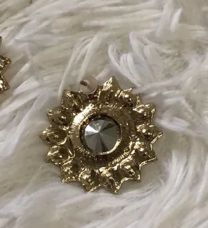 Retro Stud Earrings thumbnail 3
