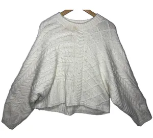 Abercrombie & Fitch Cream Cable Knit Long Sleeve Crew Neck Sweater Size S / M thumbnail 1
