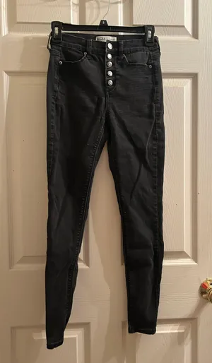 Mudd Black skinny jeans thumbnail 1