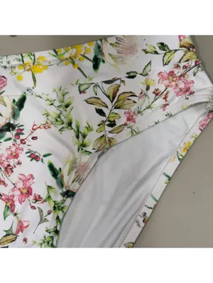 Nip Tuck Swim Floral Bikini Swimsuit Size 6 thumbnail 5