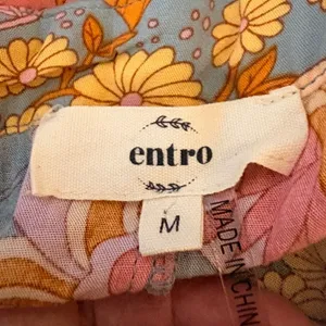 Entro Floral Mini Dress Womens Medium Blue Pink‎ Excellent Tiered Boho thumbnail 5
