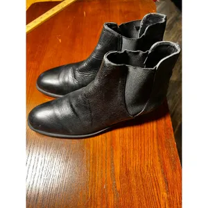 Zara Basic Collection Black Leather Ankle Boots Chelsea Style SZ 38 US 7.5 FLAW‎ thumbnail 8